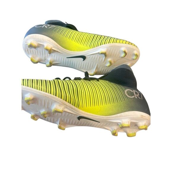 NIKE MERCURIAL VICTORY VI CR7 Soccer  Boots Cleats size 6 Youth - Picture 5 of 11